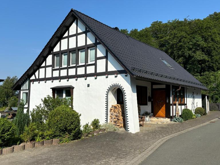 Haus Hans im Glück - Ferienwohnung Schmallenberg