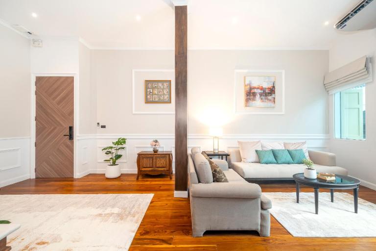 Sclass Penthouse Changmoi Road Center Old City - Bed and Breakfast Chiang Mai