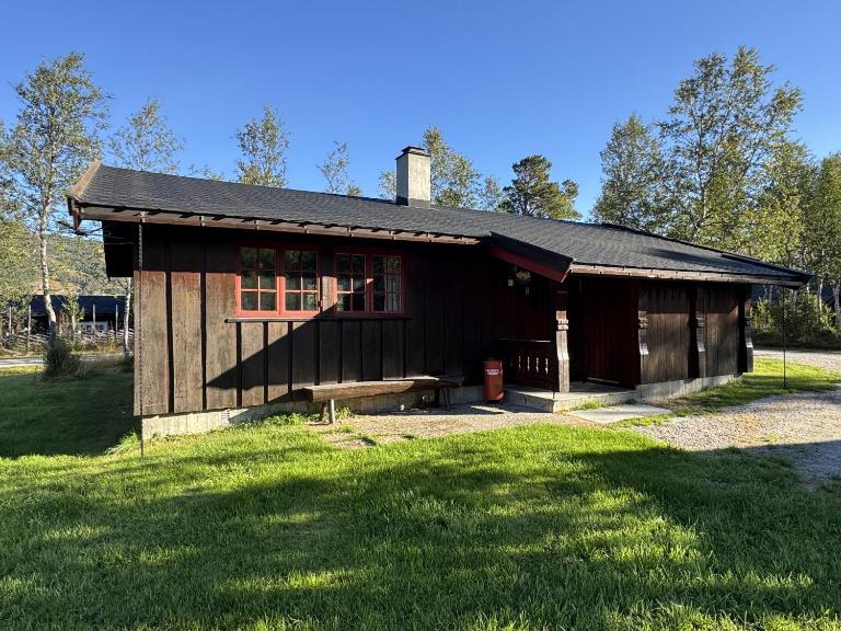 Briskebu, cosy cabin by ski slopes - B&B Geilo