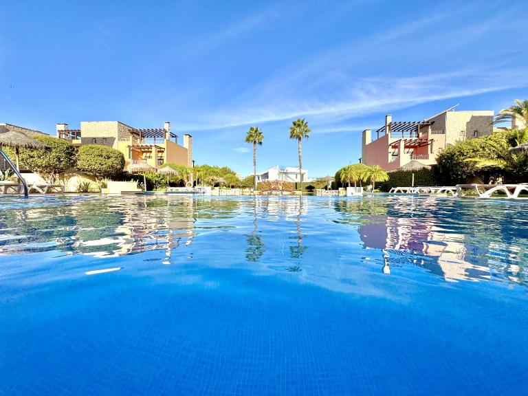 Vilamoura Victoria Boulevard With Pool by Homing - B&B Vilamoura