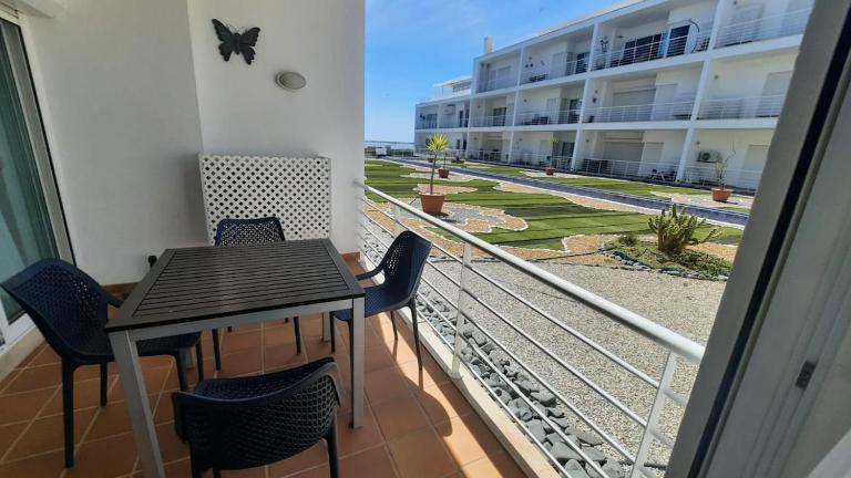 FORMOSA VILLAGE 2 bed apartment with Sea and Nature Reserve views - Ferienwohnung Fuzeta