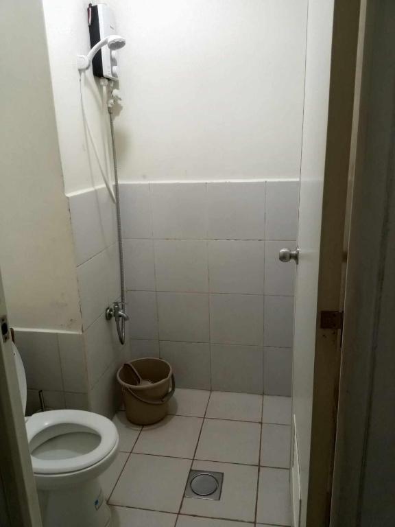 Zafreen Condotel - B&B Manila