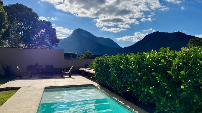 Casa 08 Monte Boa Vista - Piscina Privativa, Sauna e Ofurô de Imersão - B&B Teresópolis