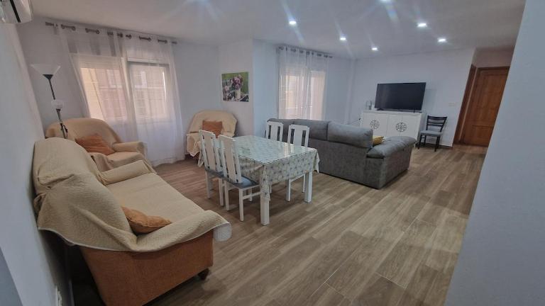 Alojamiento Paco Cabrera 3C Reformado - B&B Almuñécar