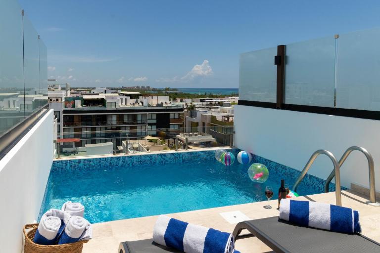 Luxury Penthouse with Ocean Views and Private Pool - B&B Playa del Carmen
