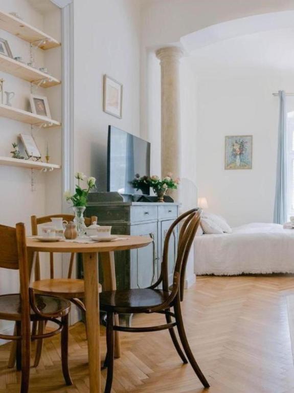 CYPRIAN apartment - B&B Banská Štiavnica