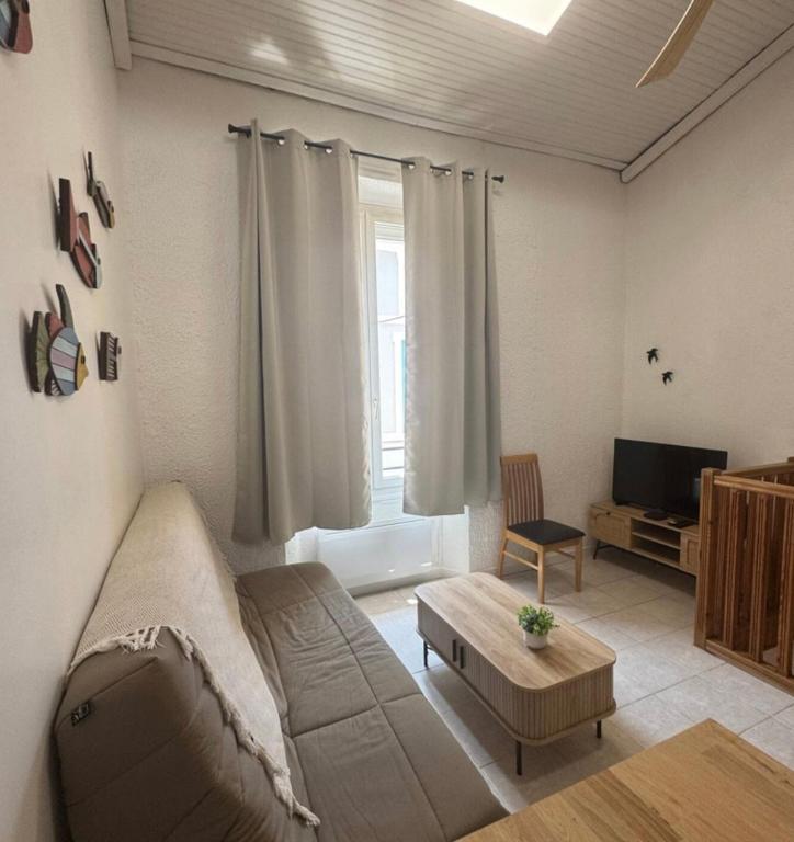 Le Refuge Cosy et Moderne - B&B Saint-Laurent-de-la-Salanque