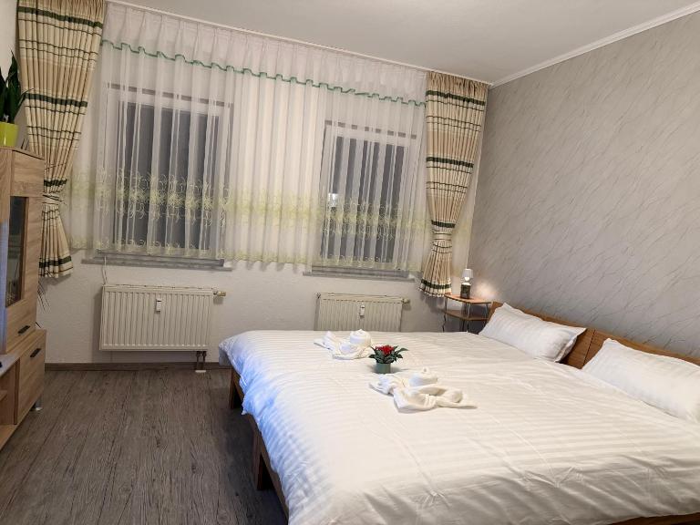 Käthe-Kollwitz-Straße 54, F2 - B&B Altenburg
