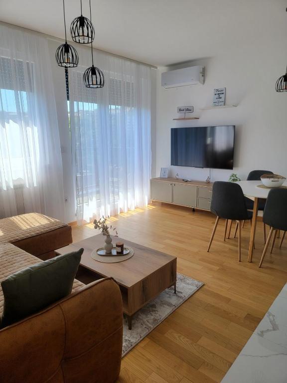 Park residence Apartman 2, Mirijevo, Serbia - B&B Belgrade