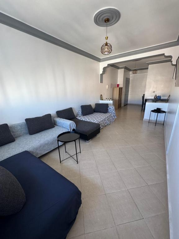 Appartement spacieux Idéal famille proche de toutes commodité - B&B Tangeri