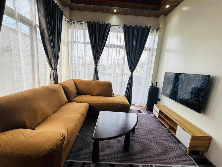 Vcube Residence - 2BR Apt Near Davao International Airport - Bed and Breakfast Davao
