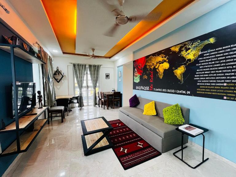 Anahat Host All 2BHK Service Apartment - B&B Nashik