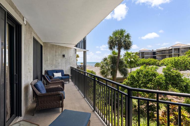 Moonlight Paradise - Bed and Breakfast Key West