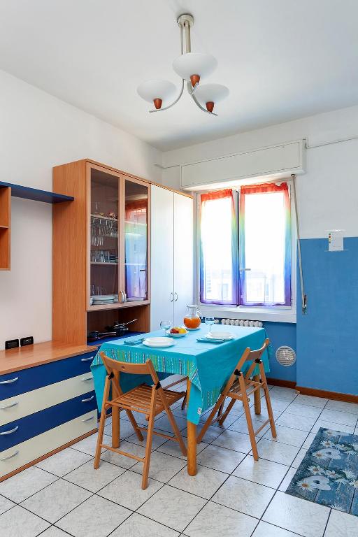 Erasmus Home - B&B Milano