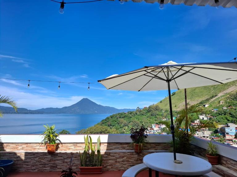 Casa Bella Vista en Santa Catarina Palopó cerca de Panajachel - Ferienwohnung Santa Catarina Palopó