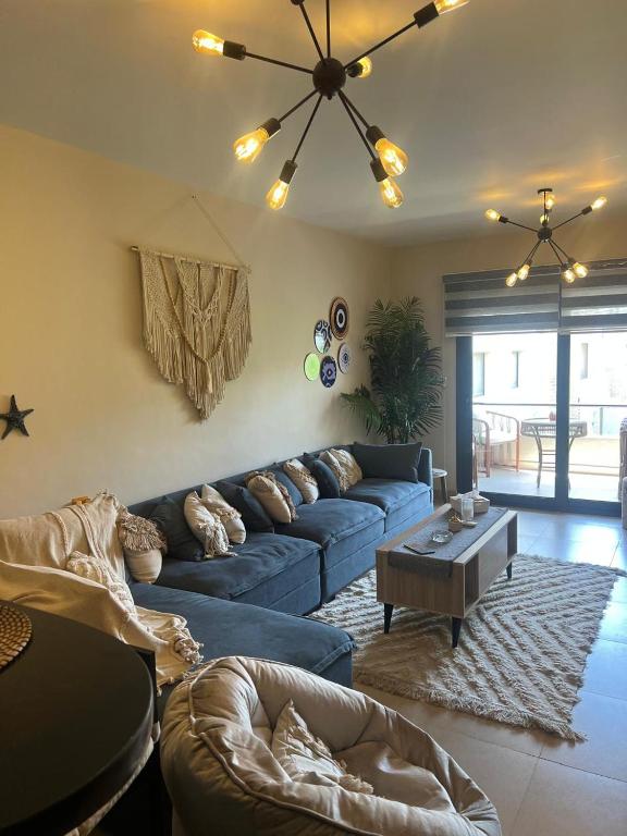 Azha Sokhna Modern 2-bedroom flat - B&B Al ‘Ayn as Sukhnah