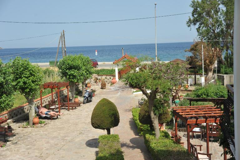 Miramare Studios - B&B Pétra