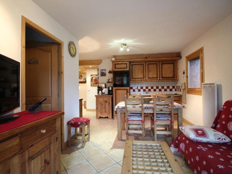 3 pièces, 6 pers, animaux admis, parking, vue sur piscine - FR-1-572-5 - B&B Arâches-la-Frasse