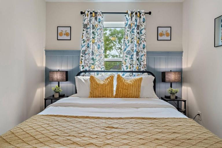 *NEW ~ Charming, Cozy Apt DWTN Murfreesboro, TN - Ferienwohnung Murfreesboro