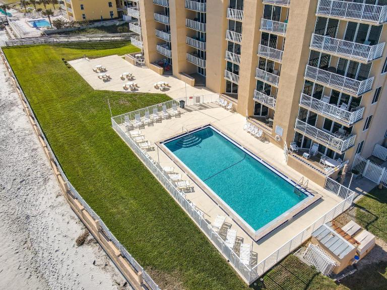 Oceania Beach Club - B&B New Smyrna Beach