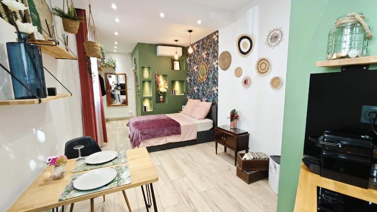 Studio de charme climatisé Gare Riquier - Bed and Breakfast Nice