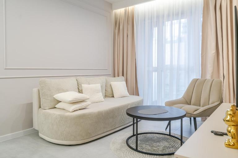 Global Park Superior Apartment by BookingHost - Chambres d'hôtes Katowice
