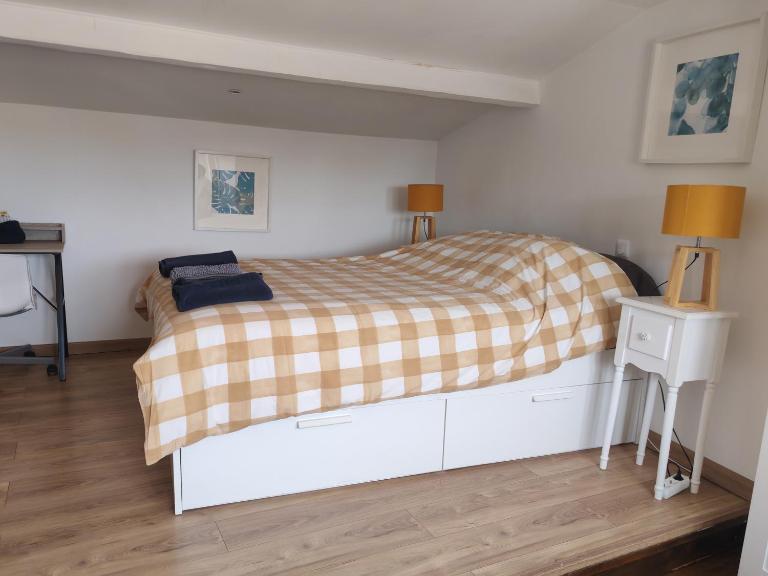 Charmant Studio Atypique climatisé - B&B Hyères
