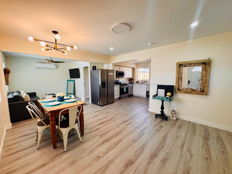 Sea & Sun Getaway near Seaworld - B&B San Diego