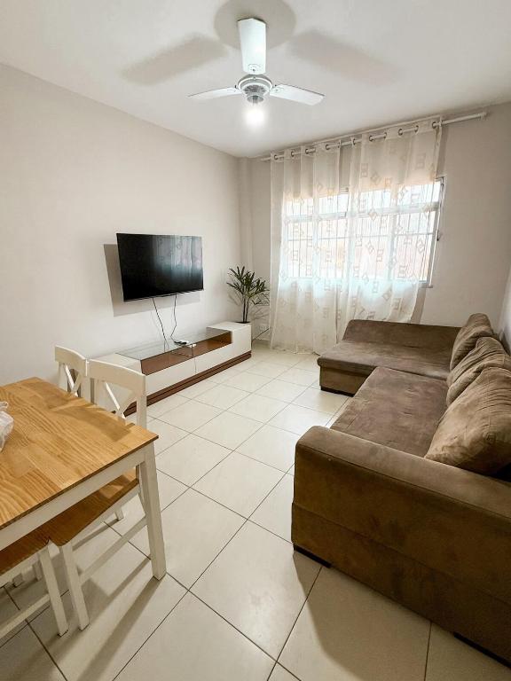 Apartamento 200 metros da Praia Tupi - B&B Praia Grande