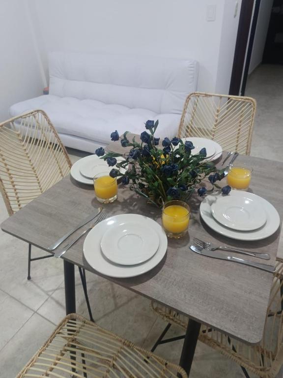 Apartamento lindo con Jacuzzi - Chambres d'hôtes Villeta