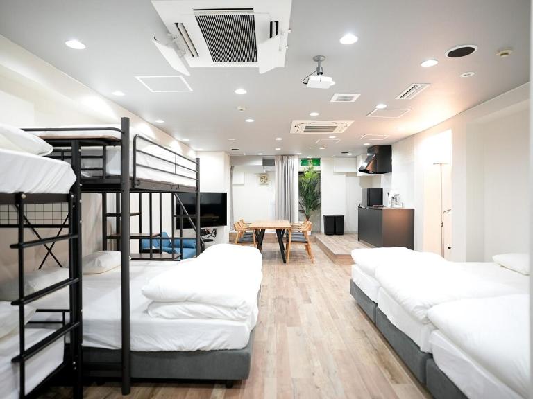 Tasone Urban STAY Osaka 新大阪南方丸橋3F - B&B Osaka