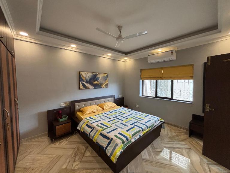 Neelam Homestay - Lemon Room - B&B Calcutta