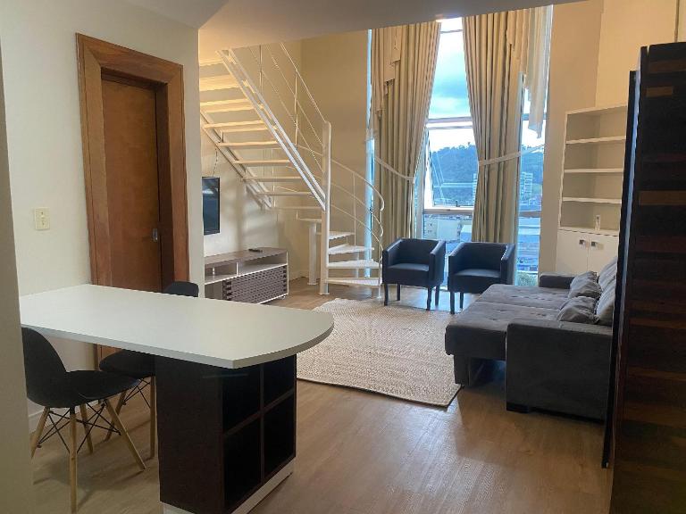 Saint Sebastian Flat 511 , até 3 pessoas, Duplex, no centro - B&B Jaraguá do Sul