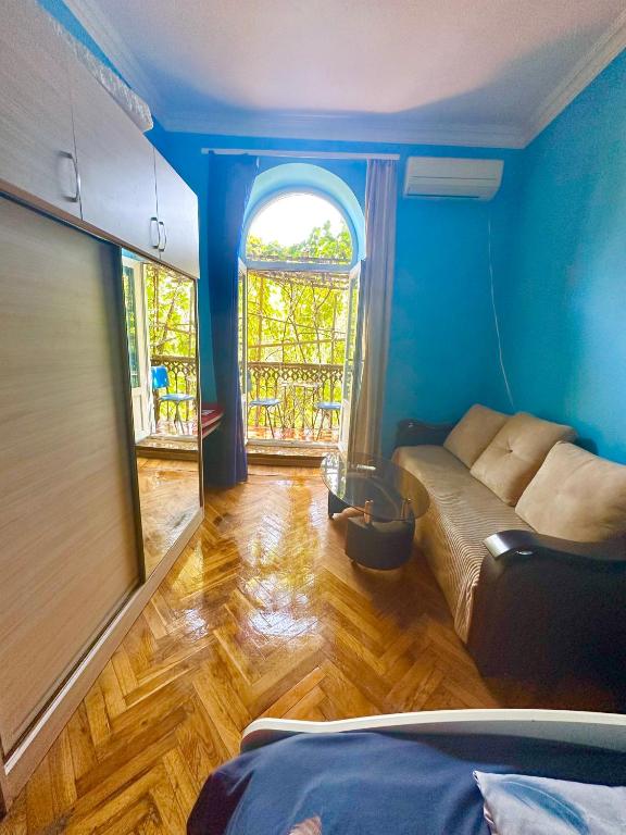 Private Rooms in Family Guesthouse - B&B Ereván