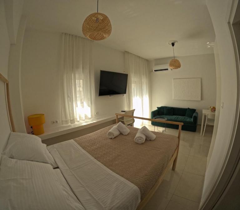 Little Big Athens - Bed and Breakfast Athene