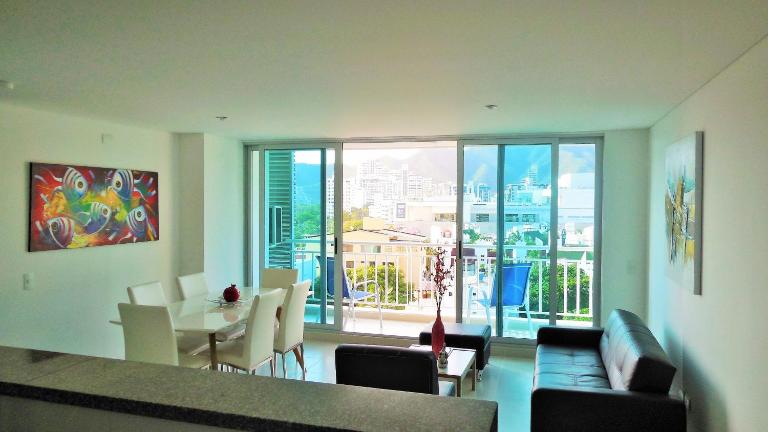 Apartamento Rodadero VICO - Chambres d'hôtes Santa Marta