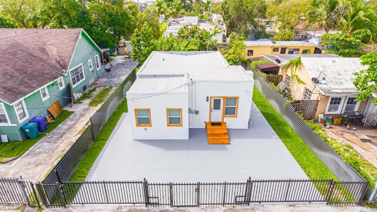 Luxury Miami Home minutes to Wynwood & Downtown - B&B Miami