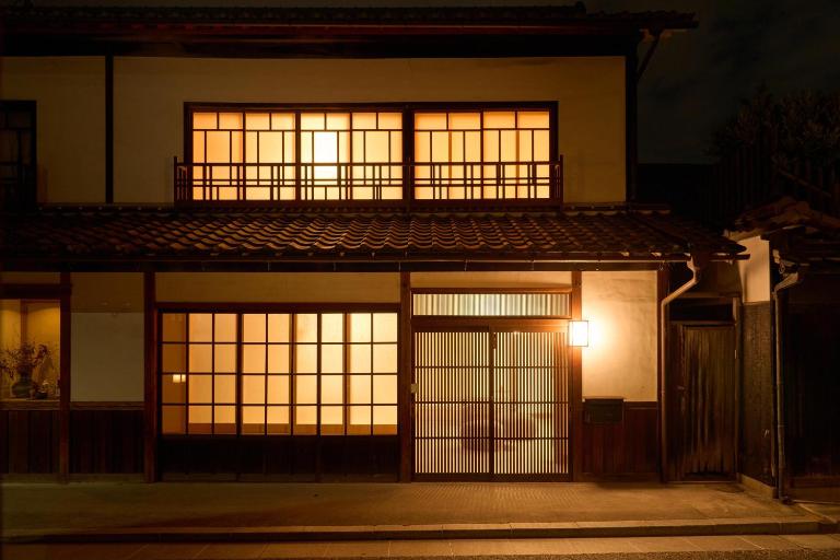泊葉 -Hakuha- 倉敷美観地区すぐの一棟貸し宿泊施設 - Chambres d'hôtes Kurashiki