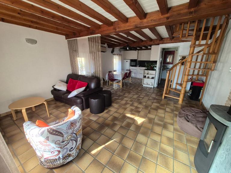 Maison cozy dans les Volcans - B&B Sayat