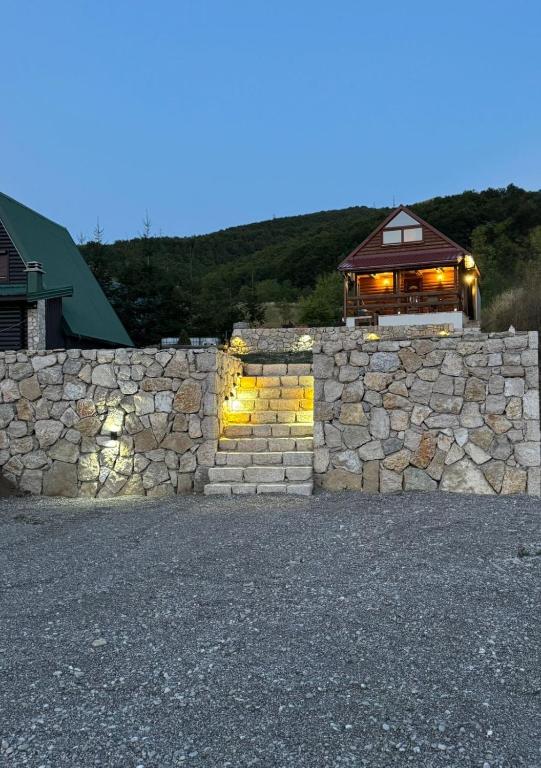 HRID - vikendica u prirodi - Bed and Breakfast Šavnik