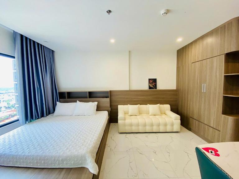 Shi House -Elegant Studios GH6 near Vincom - B&B Long Bình