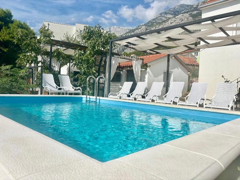 Summer app Pool Spa jacuzzi 2 - B&B Macarsca