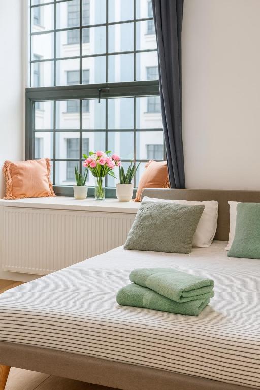 Hola Apartamenty - B&B Lodz