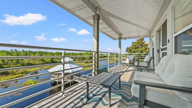 Cozy 3-Bedroom Condo - Comfy Living Space Two Balconies Outdoor Pool Beach Walkable - Score up to 450 Every Day in Tickets for Local Activities - Ferienwohnung Orange Beach