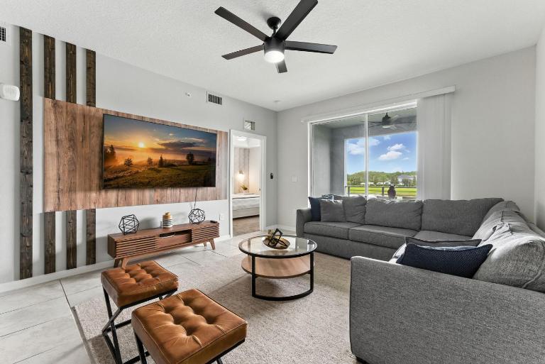Elegant 2BR in Storey Lake Top Location - B&B Kissimmee