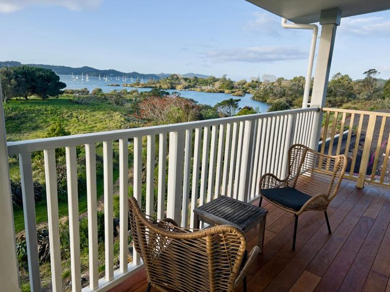The View - Over the Bay - B&B Kerikeri