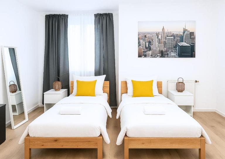 Gemeinschaftsunterkunft Doppelzimmer für max 10P I 2 Bäder I Küche I einzeln oder komplett buchbar - Bed and Breakfast Heidenheim an der Brenz