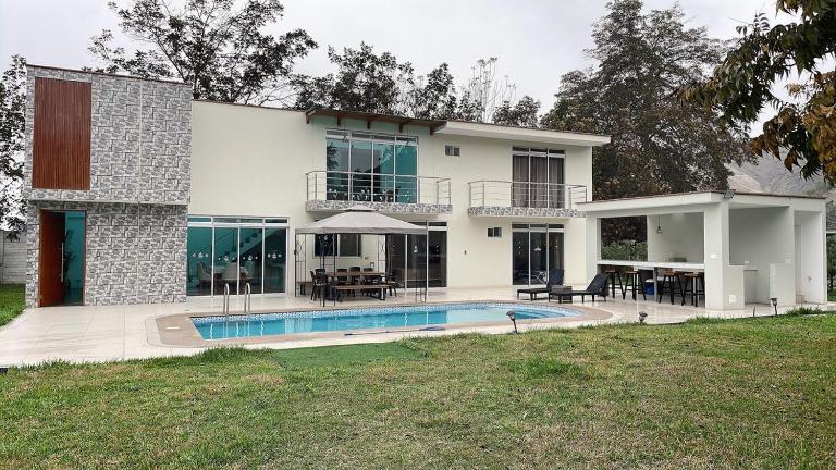 Casa campo las Pecanas Huaral - Bed and Breakfast Huando