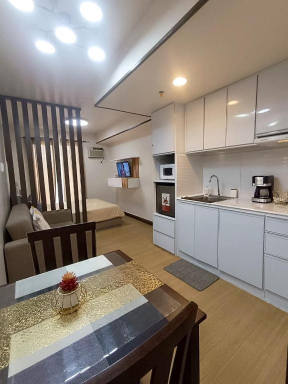 Cozyluxe at Pine Suites Tagaytay - Ferienwohnung Kaybagal