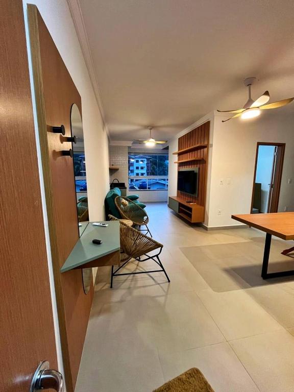 Apê Completo nas Toninhas com Praia ao Lado - Chambres d'hôtes Ubatuba